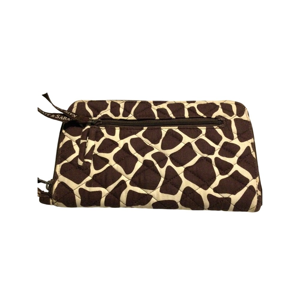 Kate & Sara Quilted Giraffe Print Zip Around Wallet Wristlet Brown Cream Animal